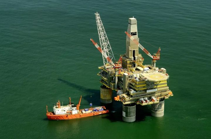 Offshore drilling rigs